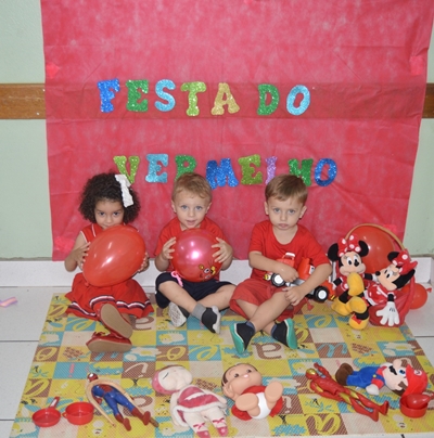 Maternal II - Cor Vermelha Colgio Passionista So Jos