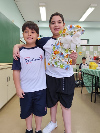 2 Ano A e B - Amigo Literrio Colgio Passionista So Jos