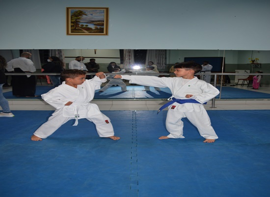 Exame de troca de faixa de Karate Colégio Passionista São José