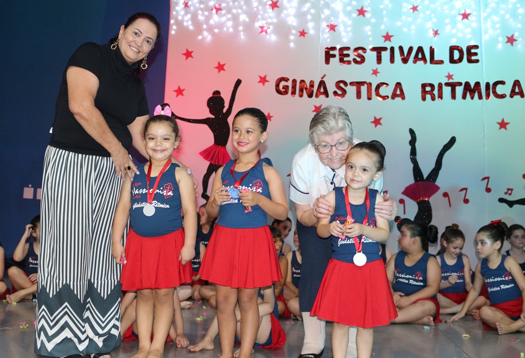 Festival de Gin�stica R�tmica - 60 Anos Col�gio Passionista S�o Jos�