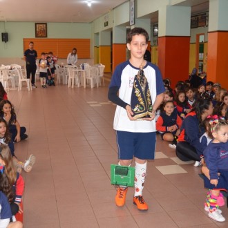 Celebrao em Homenagem  Nossa Senhora Aparecida - Colgio Passionista So Jos