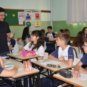 8 Ano - Palestra: A importncia da autoestima na adolescncia - Colgio Passionista So Jos