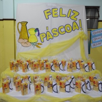 Celebrao de Pscoa com a Comunidade Educativa. - Colgio Passionista So Jos