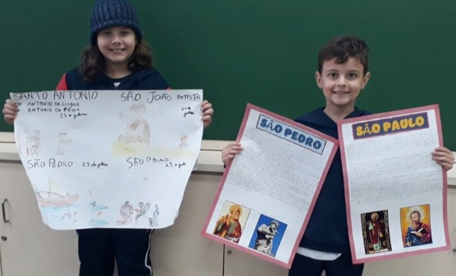 Os educandos do 3 Ano A e B na disciplina de Arte pesquisaram e elaboraram cartazes sobre Santo Antnio, So Joo, So Pedro e So Paulo. Os educandos foram muito criativos!  